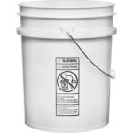 5 Gallon White Plastic Pail (90 mil), w/Metal Handle (P4 Series)